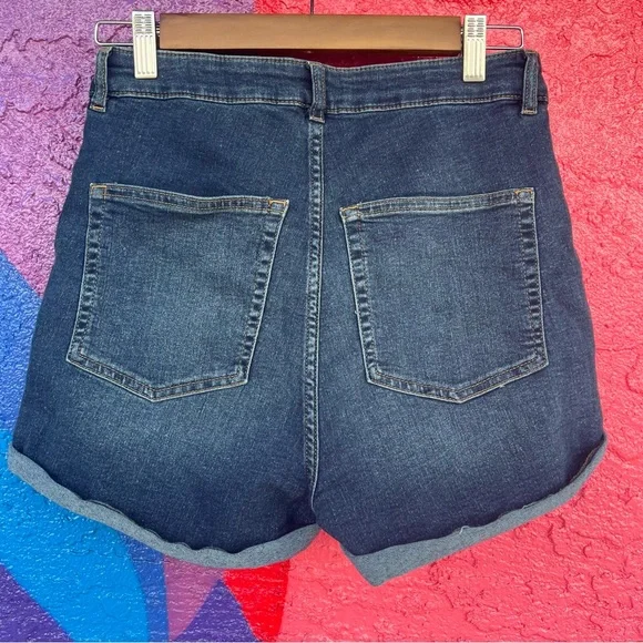 Divided by H&M jean shorts size 12 - Picture 3 of 3